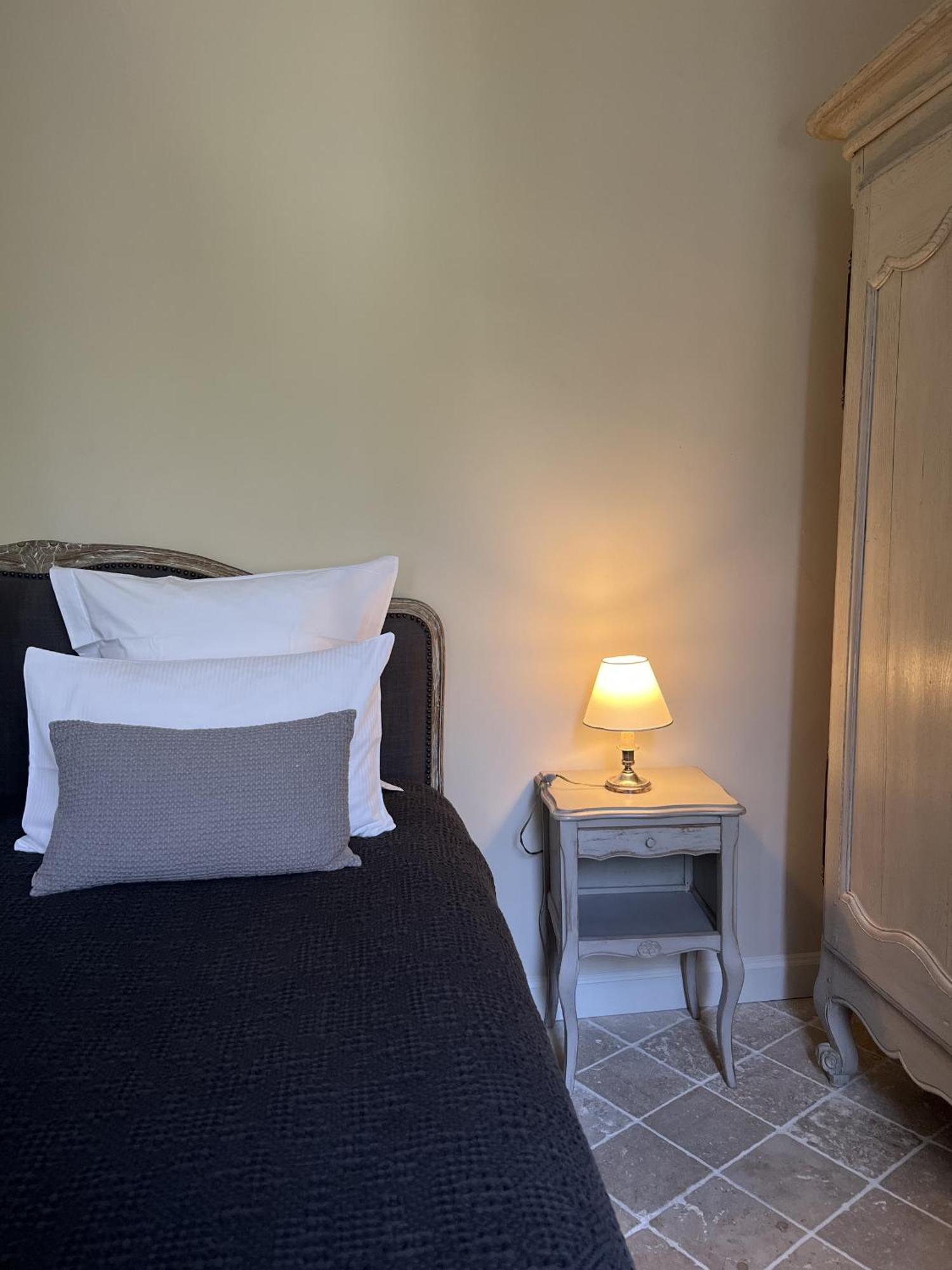 N15 - Les Confidences - Chambres D'Hotes Avignon Room photo